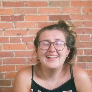 Meet your Posher, Abby